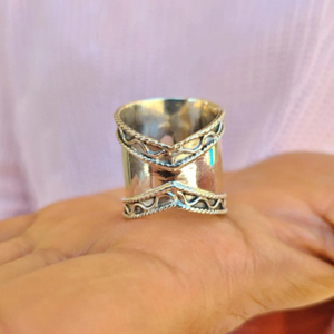 Bague en argent sterling 925 avec cabochon en pierre de lune, bijou artisanal - Product Image 3