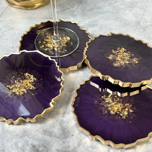 Ensemble de sous-verres en résine de style luxueux, faits à la main, décoratifs, pour table, commande en gros par blossom craft india - Product Image 1
