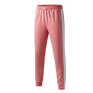 Vêtements de sport pour homme, ensemble confortable et performant pour les entraînements à la salle de sport, la marche et les activités de fitness en plein air - Product Image 4