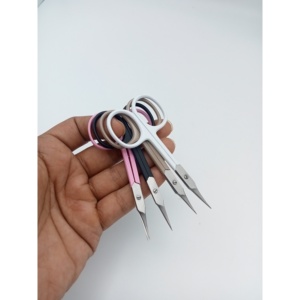 Tijeras Multiusos de Acero Inoxidable para Recortar el Vello de la Nariz, Dar Forma a las Cejas y Recortar las Uñas - Product Image 3