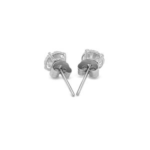 Pendientes de Oro Blanco de 14K con Circonita Cúbica Facetada de 5mm en Tono Blanco - Product Image 3