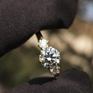Elegante Anillo de Compromiso con Diamante Cultivado en Laboratorio de 1.50 Quilates, Certificado por IGI, Oro de 14K, Joyería Fina para Propuesta de Matrimonio - Product Image 3