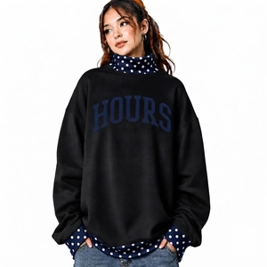 เสื้อสเวตเชิ้ตคอกลมโอเวอร์ไซส์สำหรับผู้หญิง สีดำ พิมพ์ลายตัวอักษร HOURS ผ้าถักคอตตอน สไตล์ฤดูใบไม้ร่วง ราคาขายส่ง - Product Image 1
