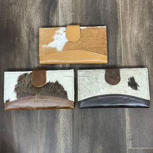 กระเป๋าสตางค์หนังวัวแท้แบบขายส่งสำหรับผู้หญิง สไตล์ตะวันตก หนังแท้ ใช้งานได้หลากหลาย กระเป๋าสตางค์ดีไซน์หรู - Product Image 5