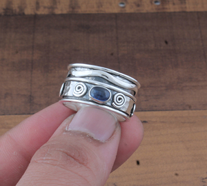 925 Sterling <b>Silver</b> Natural Blue Kyanite <b>Boho</b> Vintage Wedding Band <b>Ring</b> Stackable Fine Jewelry Unisex Handmade Hammered Anxiety - Product Image 1