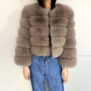 Manteau classique en vraie fourrure pour femmes, veste courte en fourrure de mouton véritable, manteau en fourrure de mouton pour femmes - Product Image 5