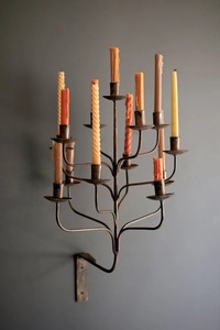 Candelabro de Pared de Hierro con Forma Elegante, Decoración para el Hogar, Diseño Duradero a Precio Accesible - Product Image 4