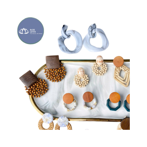 Boucles d'oreilles pendantes en rotin naturel Glory – Artisanat de paille tressée fait main pour l'exportation en gros – Vente chaude - Product Image 1