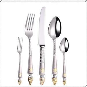 Ensemble de couverts en métal fantaisie avec manche en forme de clé, finition miroir haute brillance, résistant à la rouille, pour le camping, les repas en plein air et les voyages - Product Image 2