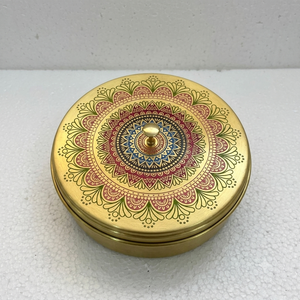 Caja de Especias de Latón Hecha a Mano con 7 Recipientes para Especias, Diseño Mandala, Organizador de Cocina para Especias Indias, Venta al Por Mayor OEM - Product Image 2