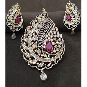 Conjunto de collar y pendientes de diseño chapado en oro y blanco, moderno y elegante, para mujer, para bodas y fiestas. - Product Image 1