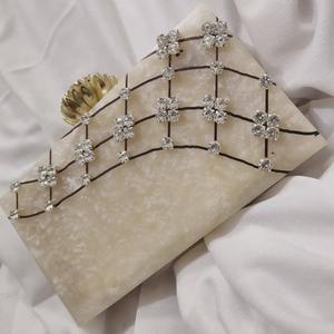 Luxury Pearl Resin <b>Storage</b> <b>Bag</b> Clutch <b>Bag</b> with Mother of Pearl Crystal Rhinestones & Floral Embellished Evening Wedding Handbag - Product Image 2