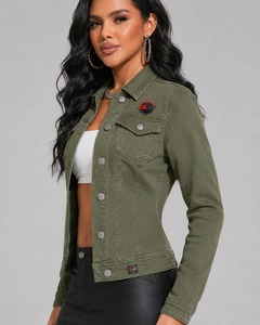 Gilet en jean délavé pour femme, style vintage, sans manches, boutonné, décontracté, avec poches fonctionnelles et coupe confortable - Product Image 2