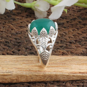Bague Fleur en Argent Sterling Faite à la Main avec Onyx Vert Naturel, Pierre Précieuse Sculptée, Bague Classique et Élégante pour Fête, Motif Botanique - Product Image 6