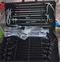 Kit de 28 instruments laparoscopiques manuels en acier pour chirurgie abdominale – Pinces, grappes, trocaires, porte-aiguilles – Réutilisable, certifié CE