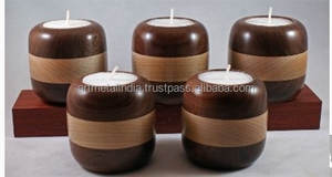 Bougeoir en bois de conception personnalisée faite à la main de haute qualité pour la foudre de Noël et la décoration intérieure - Product Image 3