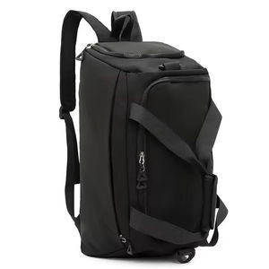 Sac de voyage tendance de grande capacité avec bandoulière réglable et matériau durable - Product Image 5