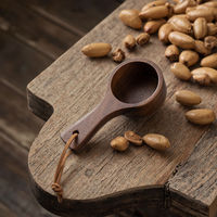 Cuillère doseuse en bois de noyer noir écologique pour café et épices avec cordon de suspension, capacité 30 ml, outil de cuisine minimaliste