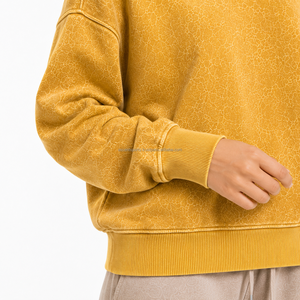 Sudadera de cuello redondo para mujer con lavado ácido, estilo vintage, oversize, de forro polar liso, fabricante de ropa al por mayor OEM ODM, MOQ bajo - Product Image 4