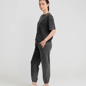 Camisetas de mezclilla para hombre y mujer, OEM, estilo casual urbano, transpirables, 100% algodón, para gimnasio, con logo personalizado, 360g, para todas las estaciones. - Product Image 5