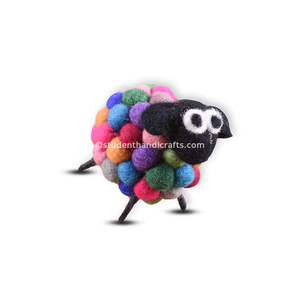 Adorable poupée mouton en feutre avec boule en feutre, produit décoratif pour bébés et enfants - Product Image 3