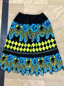 Faldas Isleñas de Guam y Micronesia, Última Moda, Diseño Hawaiano de Algodón, Faldas Hawaianas Florales de Poliéster - Product Image 1