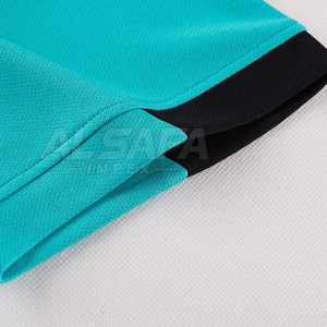 เสื้อฟุตบอลสีพื้นแบบขายส่งสำหรับฝึกซ้อมและเล่นฟุตบอลสำหรับทุกเพศ - Product Image 3