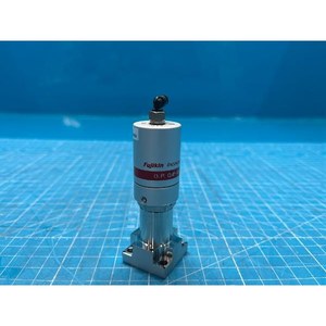 Válvula Solenoide Piloto de 2 Puertos SMC VXZ2230G VXZ2230G-03-5G1-X946 Usada Como Parte del Equipo Legacy Semiconductor - Product Image 3