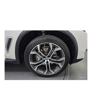 BMW X5 XDrive 30d XLine 2024 Diésel Automático 50.067 km Volante a la Izquierda - Product Image 5