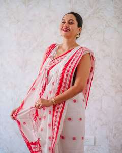 Sari en coton multicolore, style Banarasi, avec blouse en résille, pour mariages indiens, fêtes et festivals, entretien facile, moderne et intemporel. - Product Image 2