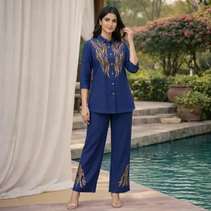 Ensemble 2 pièces brodé bleu pour femme, haut et pantalon en coton Oxford à manches trois quarts, coupe ample, élégant, pour toutes les saisons - Product Image 2