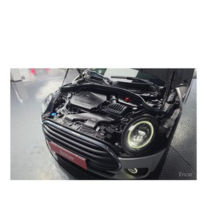 Mini Clubman Classic con Volante a la Izquierda, Asientos de Cuero, Cámara Trasera - Julio 2024, 53,327 km - Product Image 6