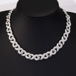Collier en Moissanite Diamantée le Plus Vendu, Bijou Unisexe de Luxe Hip Hop, Chaîne à Maillons Entièrement Sertie de Breloques, Cadeau de Mariage à Prix d'Usine - Product Image 4