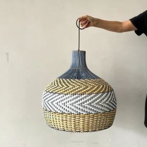 Lampe suspendue en rotin naturel faite à la main pour salon, luminaire de plafond en osier bohème, décoration intérieure, éclairage - Product Image 3