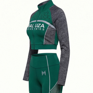 Survêtement d'entraînement respirant imprimé coupe ajustée en polyester, vêtements de sport personnalisés pour la gym, légers pour l'été, hommes et femmes, vente en gros - Product Image 4