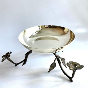 Fabuloso Diseño de Tazón de Aluminio para Frutos Secos y Nueces con Soporte de Hojas y Flores, Nuevo Diseño, Tazón Decorativo Hecho a Mano - Product Image 1