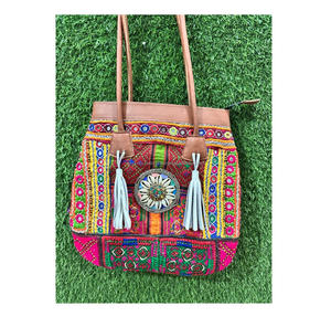 Indien fabriqué à la main luxe Vintage broderie Banjara pochette bohème coton tissu femmes à la mode soirée Shopping - Product Image 4