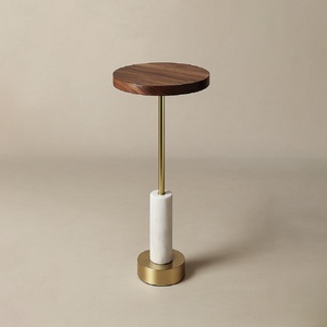 Mesa de Cóctel Moderna de Aluminio de Alta Calidad, Mueble Premium con Detalles Metálicos, Mesa Auxiliar para el Hogar, Hotel, Vino y Bebidas, Latón - Product Image 6