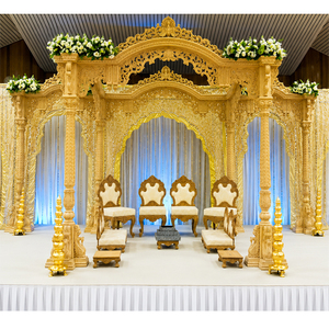 Mandaps de madera tradicionales de la India para bodas gujarati, mandap de madera estilo Rajwada para bodas Mayur, mandap de madera tallada - Product Image 1