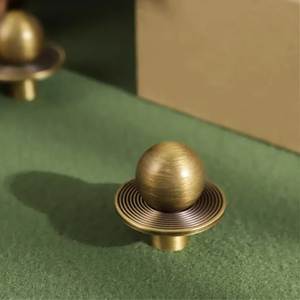 Boutons de meuble en laiton de haute qualité, type à installation facile, laiton poli miroir, pour la décoration intérieure de la maison - Product Image 5