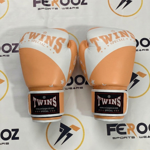 Guantes de Boxeo Profesionales Twins Verde Claro y Blanco, Cierre de Velcro, Transpirables, para Entrenamiento de Adultos, Muay Thai y Sparring - Product Image 2