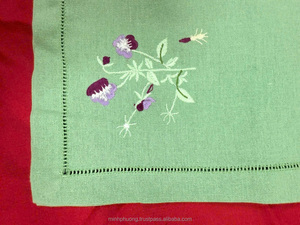 ผ้าเช็ดปากค็อกเทลปักลายแบบกำหนดเอง คุณภาพสูง ผลิตจากผ้าฝ้าย/ผ้าลินินเวียดนามแท้ สำหรับงานปาร์ตี้ งานแต่งงาน งานเย็บปักถักร้อย - Product Image 6