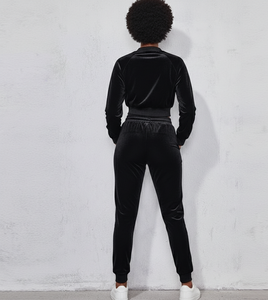 Ensemble de survêtement velours pour femme, collection automne, avec veste courte à fermeture éclair et poches, et pantalon de jogging – Nouveauté promotionnelle - Product Image 5