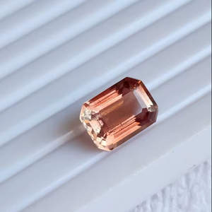 Pierre de soleil d'Oregon naturelle de qualité supérieure, couleur cuivrée orangée, forme octogonale, taille facettée pour la fabrication de bijoux, toutes formes et tailles disponibles. - Product Image 3