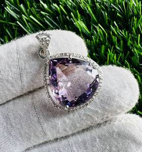 TASBIYA GEMS - Colgante Minimalista de Plata de Ley 925 con Diamantes de Corte Único y Amatista Natural para Mujer, Chapado en Oro y Rodio - Product Image 5