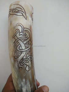 Taza de cuerno vikingo de estilo Animal hecha a mano de lujo artesanías naturales talladas cuerno para beber religioso al por mayor India fábrica mejor precio - Product Image 5