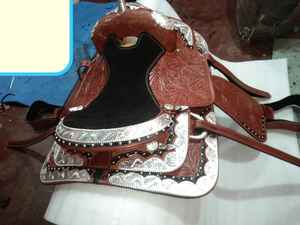 Proveedor de artículos de equitación ingleses fabricados en India, silla de montar para caballo absorbente de sudor, de la mejor calidad, al mejor precio, ecológica. - Product Image 6