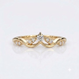 เครื่องประดับชั้นดี ทองคำ 14K 18K โรสโกลด์ เพชรทรงกลมสี E คุณภาพ VS เพชรเลี้ยงในห้องปฏิบัติการ แหวนแต่งงานรูปมงกุฎโค้งดีไซน์พิเศษ แหวนซ้อนสำหรับเจ้าสาว - Product Image 4