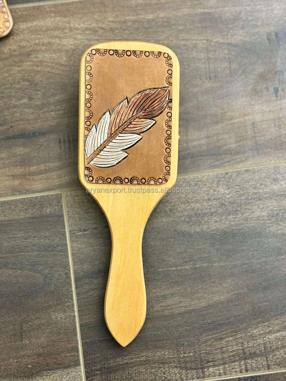 สีน้ำตาล