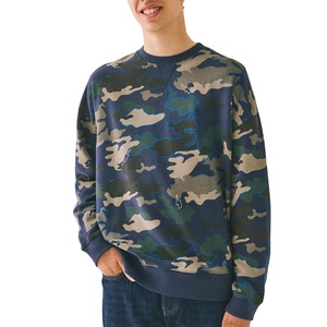 Sudadera de Cuello Redondo con Camuflaje Verde, Sudadera Unisex con Estampado de Camuflaje para un Estilo Casual y Urbano - Product Image 1